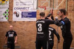 20241207_2BL-Ost-Maenner-6755-Verbessert-RR