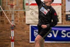 20241207_2BL-Ost-Maenner-6796-Verbessert-RR